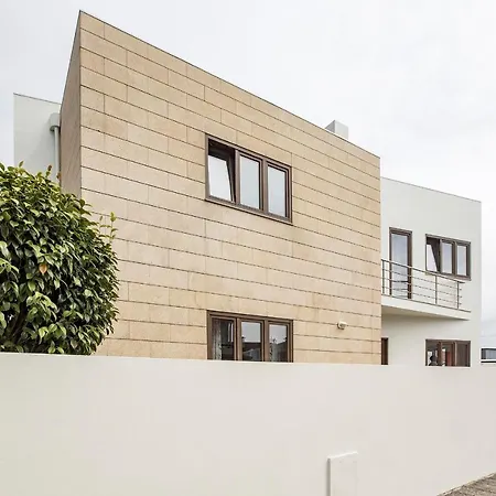 3bdr Duplex House W/pool * Mindelo