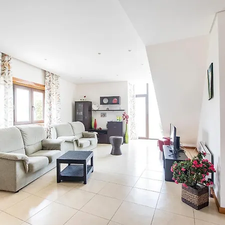 3bdr Duplex House W/pool * Mindelo