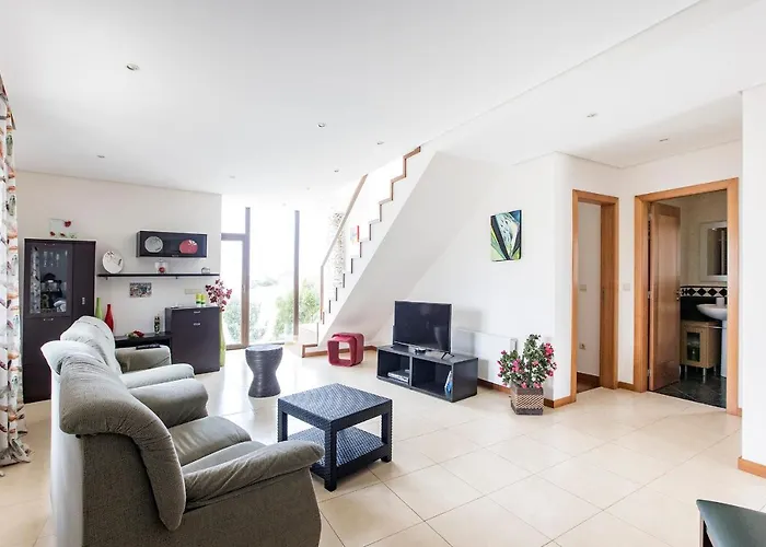 3bdr Duplex House W/pool * 민델루