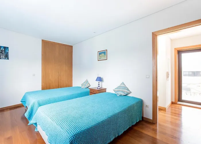 3bdr Duplex House W/pool منديلو