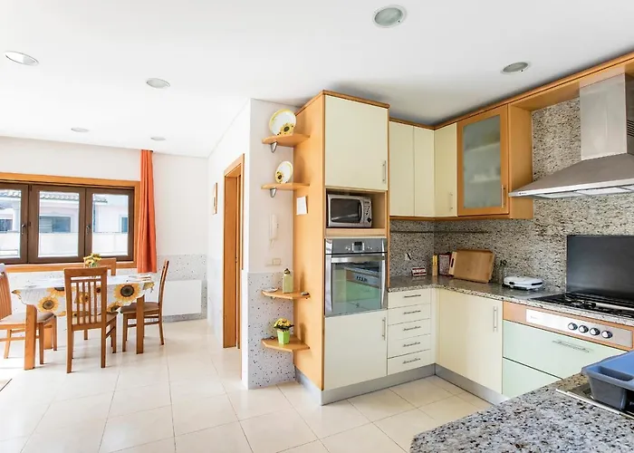 펜션 3bdr Duplex House W/pool *